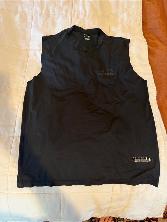 Satisfy Other - Satisfy Running Black Sleeveless Auralite Muscle T - Running Cult Member